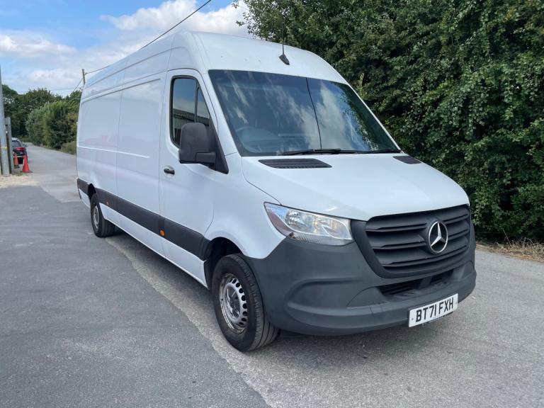 2022 Mercedes-Benz Sprinter 3.5t H2 Progressive Van PANEL VAN Diesel Manual
