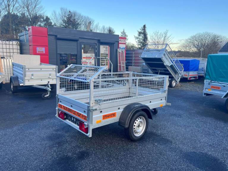 BRAND NEW 6 x 4 (B202) SINGLE AXLE NIEWIADOW TRAILER WITH 40CM MESH 750KG