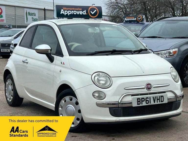 2011 Fiat 500 1.2 Lounge Hatchback 3dr Petrol Dualogic Euro 4 (69 bhp) Hatchback Petrol Automatic