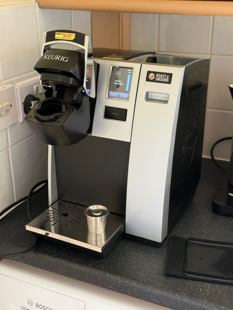 MUST GO TODAY - Keurig K150P Comercial Brewing System Office Reusable K-cup Pod Coffee Machine