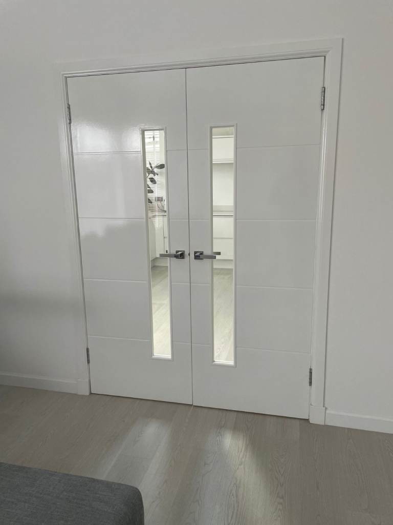 White Internal doors with glazed window and handles & hinges