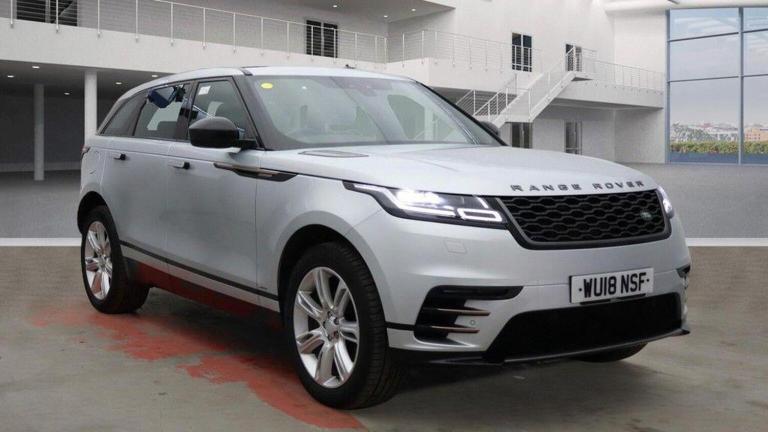 LAND ROVER RANGE ROVER VELAR 2.0 D240 R-Dynamic S Auto 4WD Euro 6 (s/s) 5dr 2018