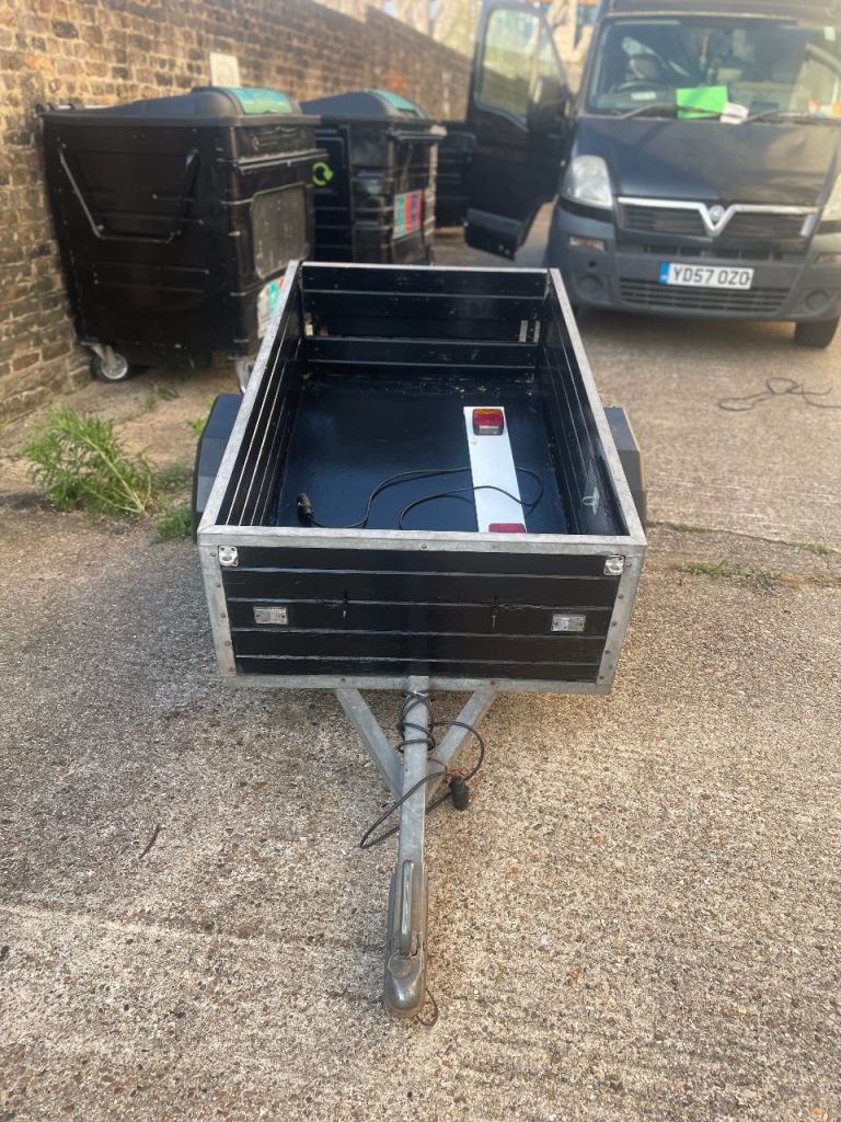 Trailer UK Road Legal 5ft x 3ft Galvanised Steel Frame 