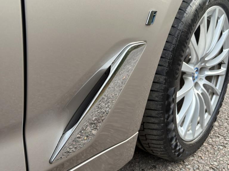 BMW 5 SERIES 2.0 530e SE Saloon 2018