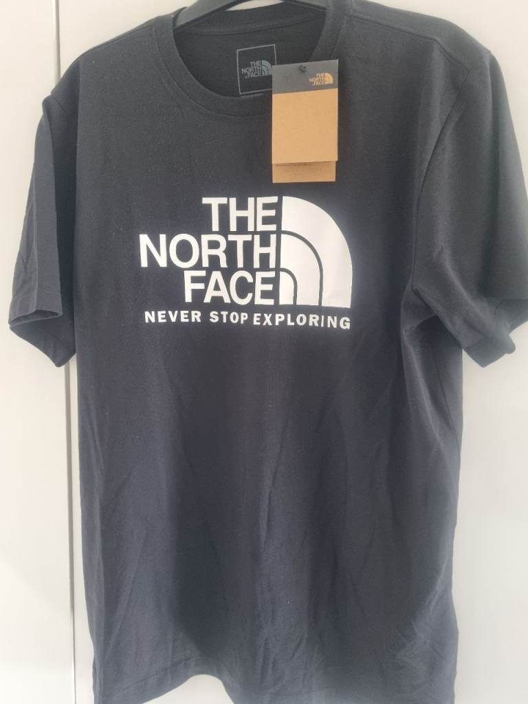 New The North Face T-Shirt – Black, Men's Medium