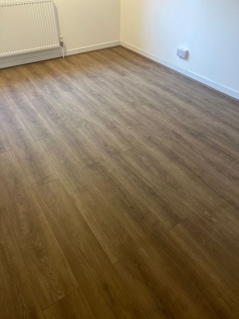 Quality Laminate Flooring & Carpets | Professional Installation