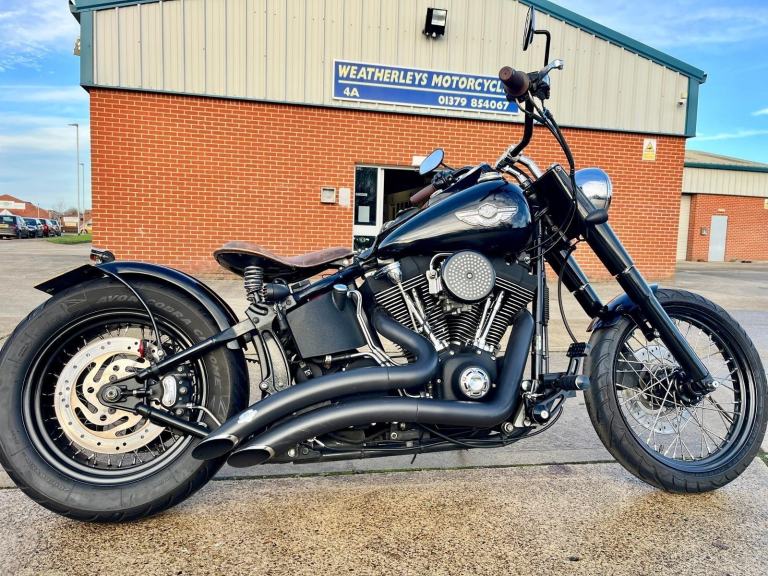 Harley-Davidson 1450cc SOFTAIL NIGHT TRAIN  VERY GOOD CONDITION HAS BEEN BOBERD