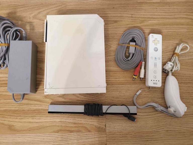 Nintendo Wii Console with Remote 