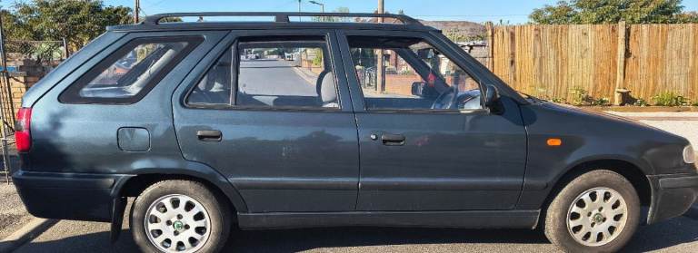 Skoda, FELICIA, Estate, 2000, Manual, 1289 (cc), 5 doors low milage 26562