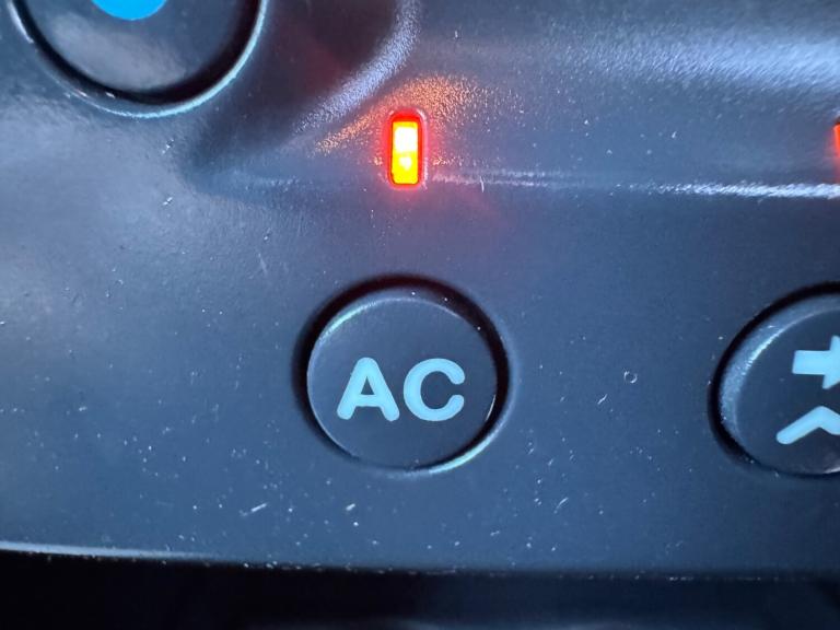 2005 Renault Clio 2.0 16V RenaultSport 182 3dr / LOW MILEAGE / FULL HISTORY