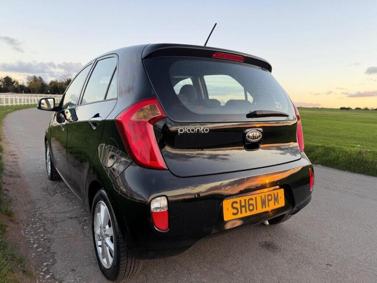 2011 Kia Picanto 1.25 2 5dr Auto HATCHBACK Petrol Automatic