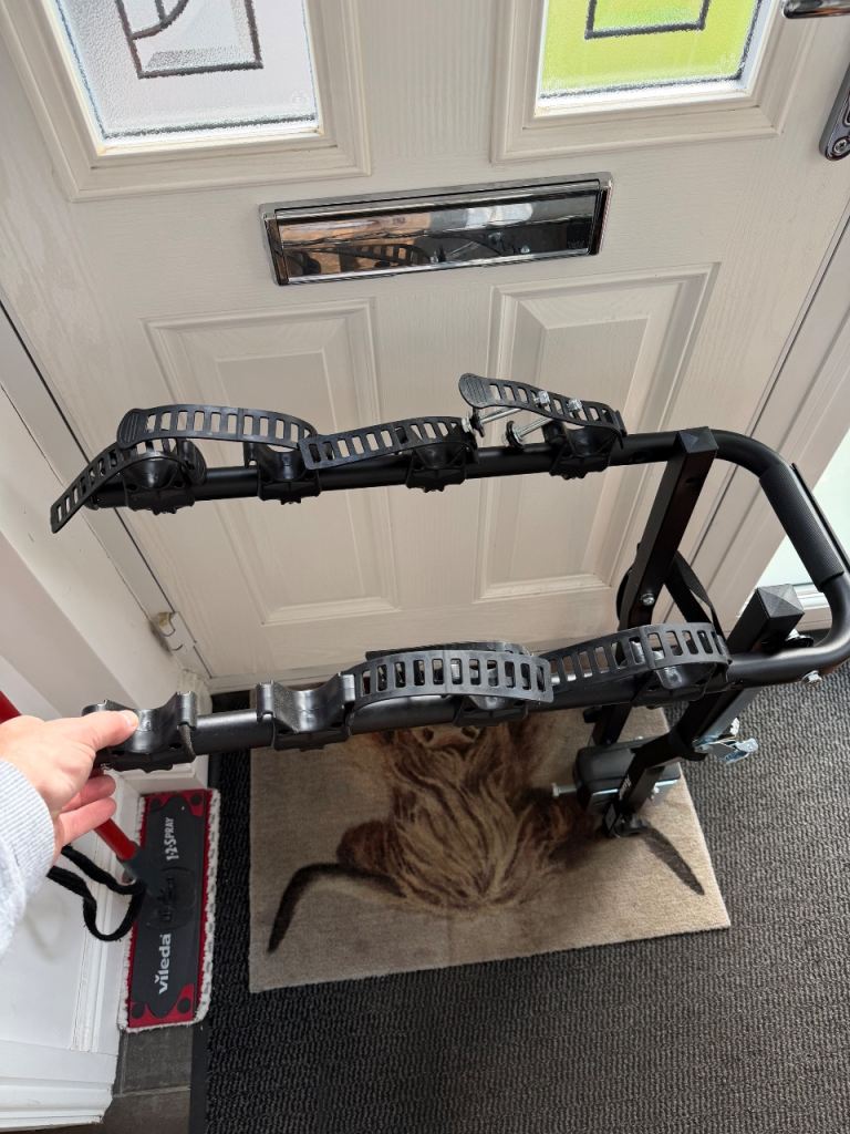 Peruzzo Arezzo Tilting Towbar Carrier 4 Bike Cycle Rack Folding Car Tow Bar