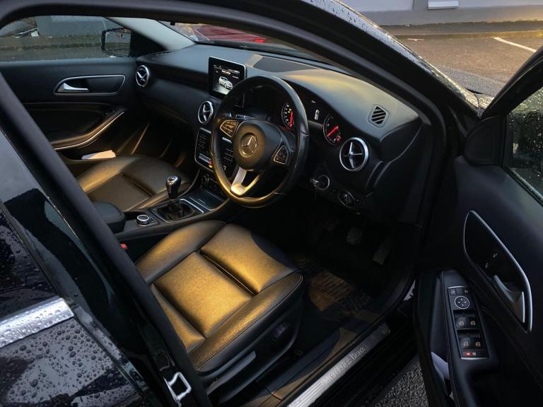 2017 Mercedes-Benz A-Class 1.5 A180d SE Euro 6 (s/s) 5dr HATCHBACK Diesel Manual