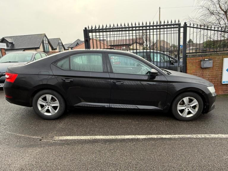  Skoda Superb 2.0 TDI S Euro 6 (s/s) 5dr Hatchback Diesel Manual