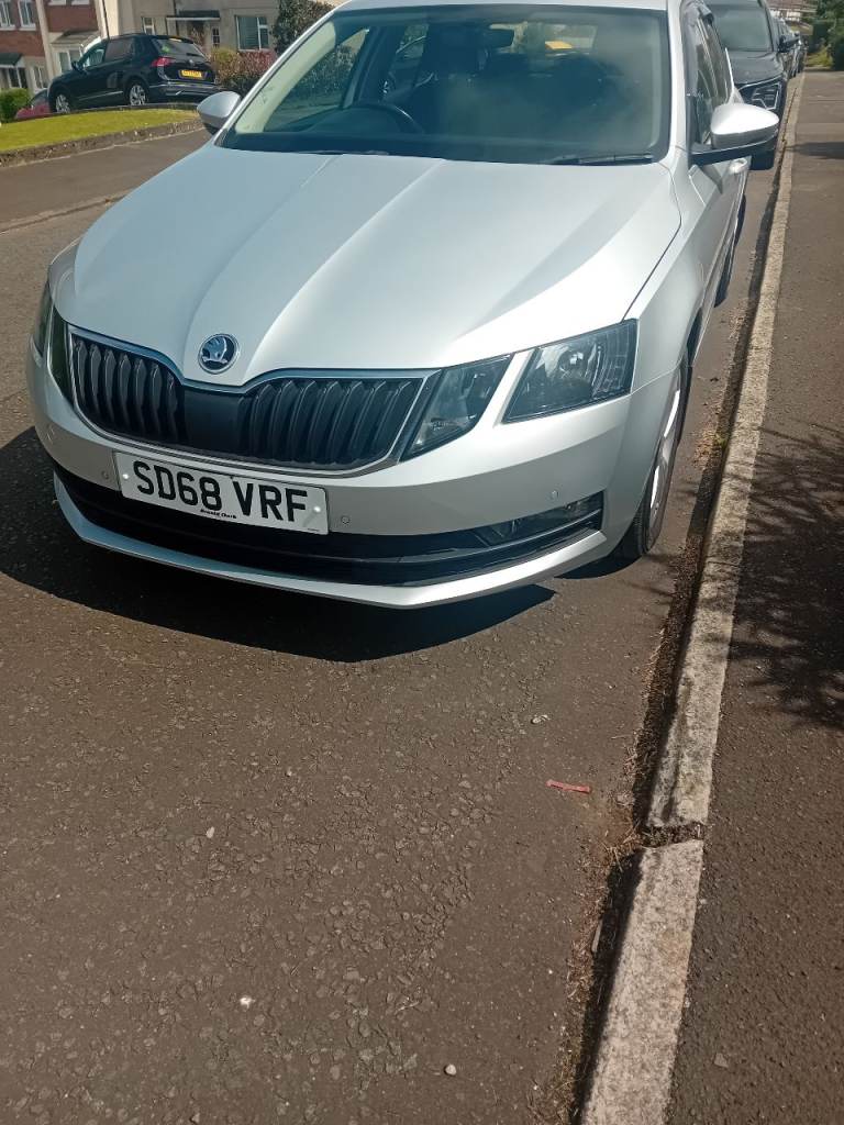 Skoda, OCTAVIA, Hatchback, 2018, Manual, 1598 (cc), 5 doors