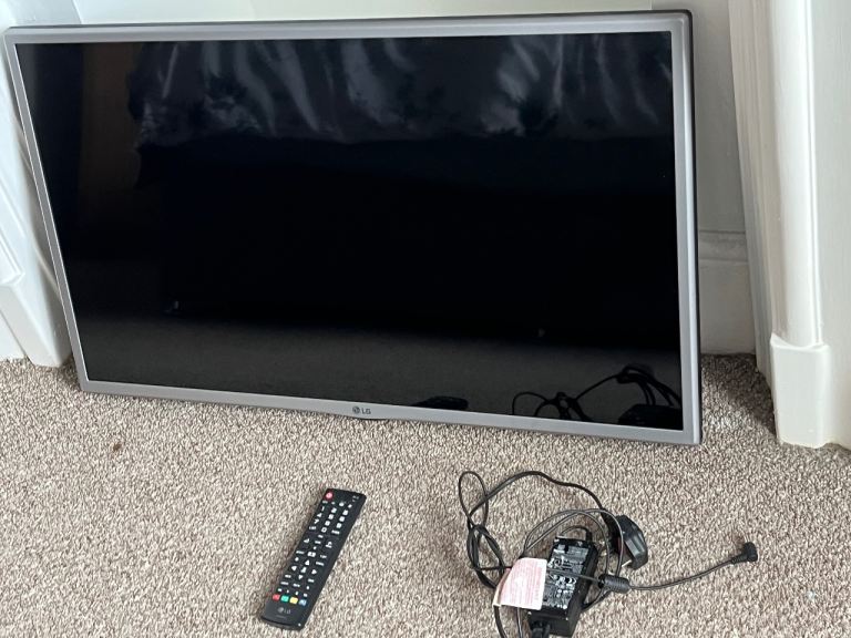 LG 32 " Television (Not Smart)