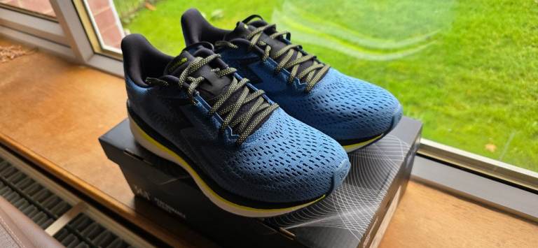 361° Centauri running shoe UK size 9 NEW with box