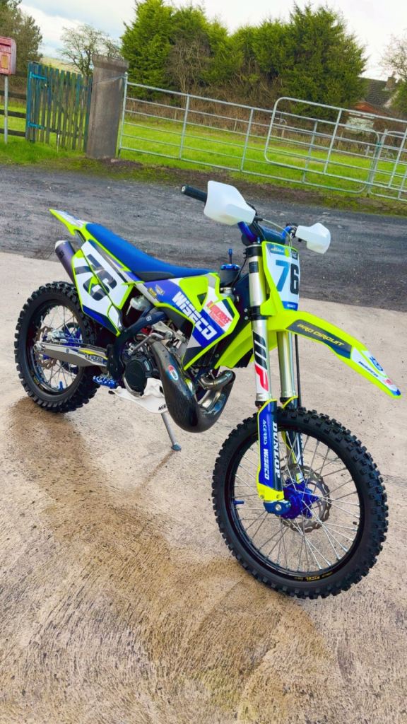 Husqvarna 300