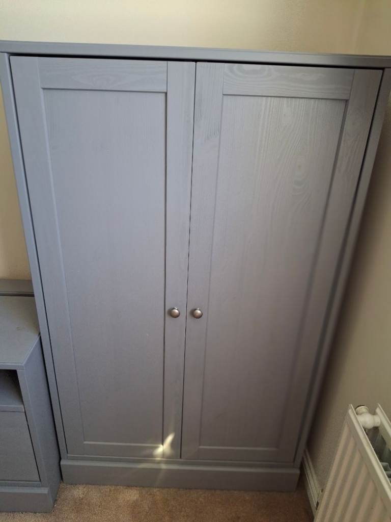 Grey Wooden Wardrobe with Shelves – Good Condition