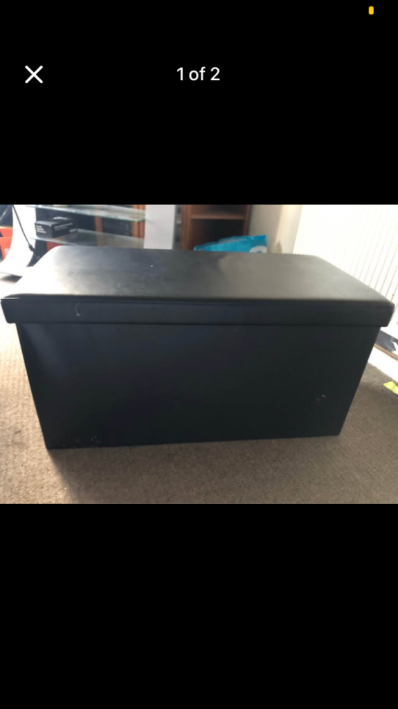 Storage box/seat