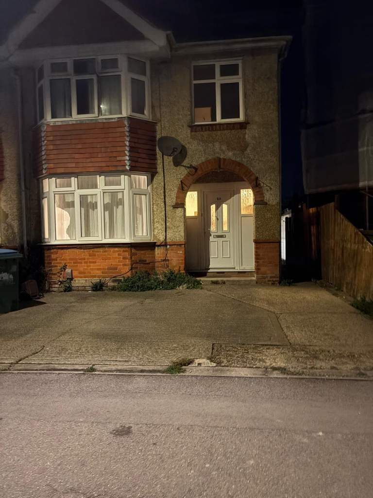 3 Bedroom semi detached house for rent 