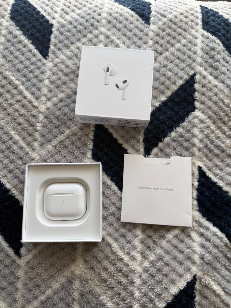 Apple AirPods 3rd gen