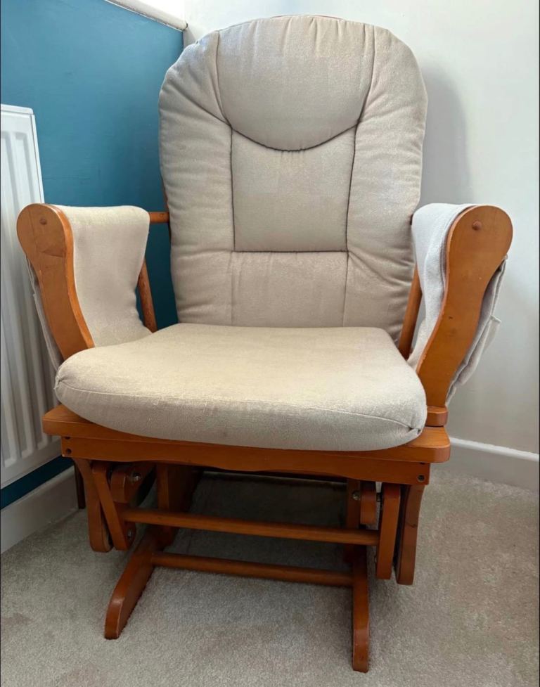 Nursery Rocking Chair 