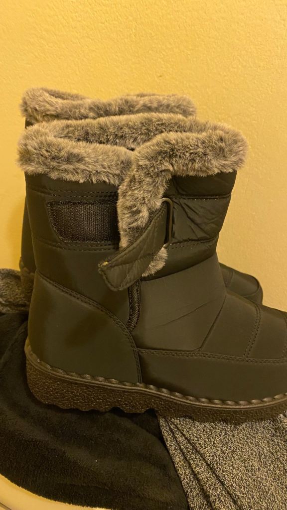 Winter Boots NEW