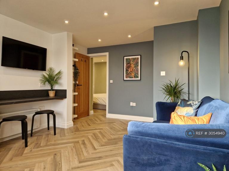 1 bedroom in Lee Gate, Rochdale, OL12 (#3054940)