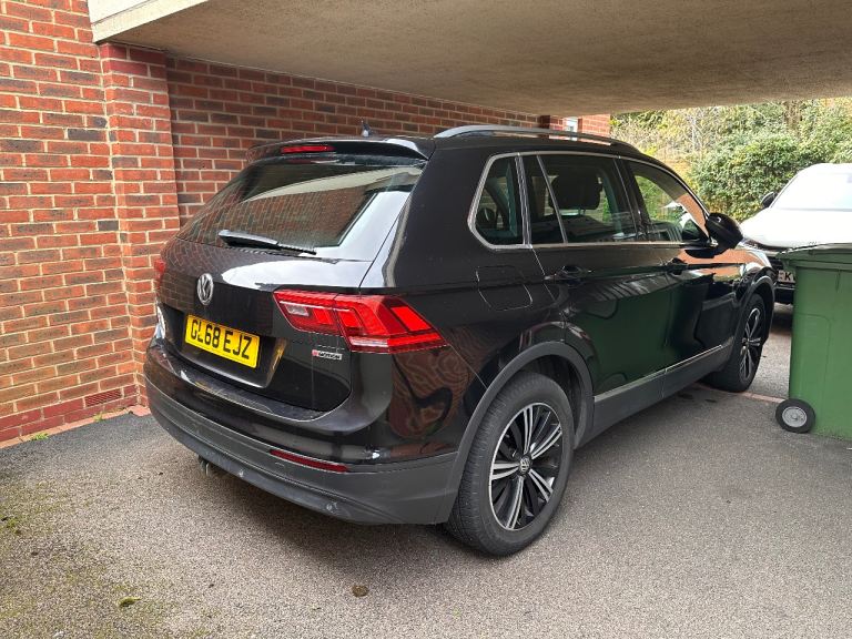 Volkswagen, TIGUAN, Estate, 2018, Manual, 1968 (cc), 5 doors