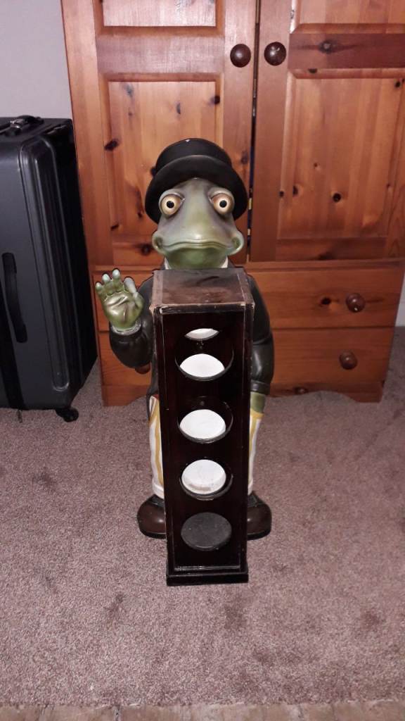 Novelty Frog Butler Wine Rack – Multicoloured, Good Condition