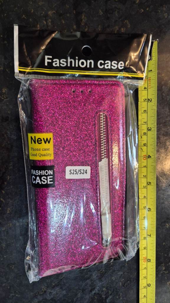 image for New phone cover for s24 or s25 pink glittery