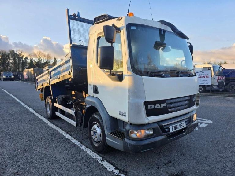 2011 DAF LF 45 160 7 1/2 TON DROPSIDE TIPPER
