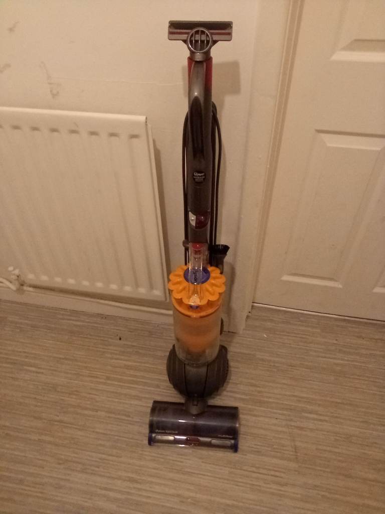 Dyson Rollerball Hoover