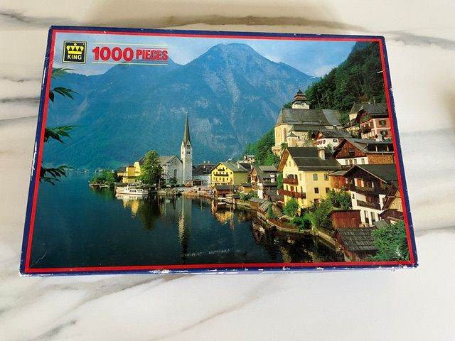 1000 piece Jigsaw Puzzle