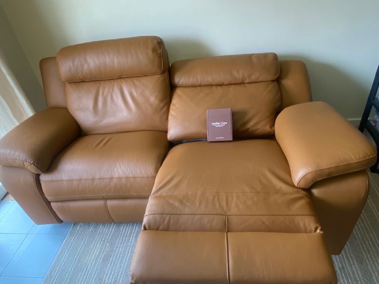 Electric reclinable real leather sofa, scs with usb ports