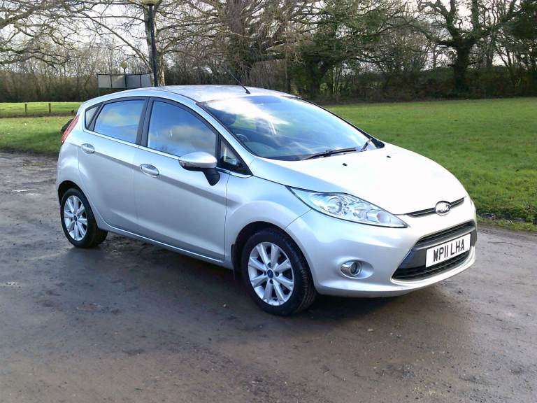 2011 FIESTA 1.2 ZETEC - MOT JANUARY 2027 - 95,000 MILES 