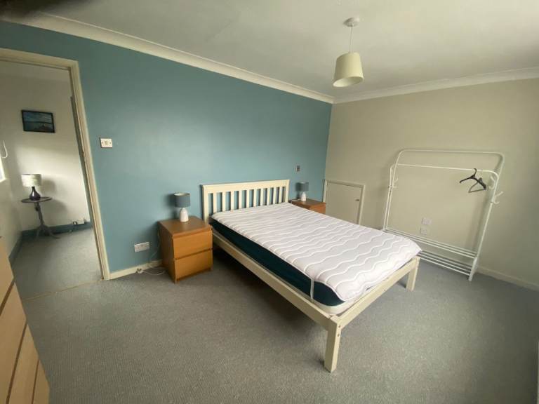 Double Room to Rent, bills Included