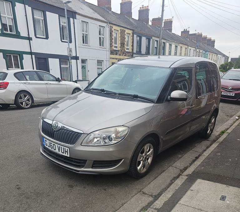 Skoda, ROOMSTER, MPV, 2010, Automatic, 1197 (cc), 5 doors