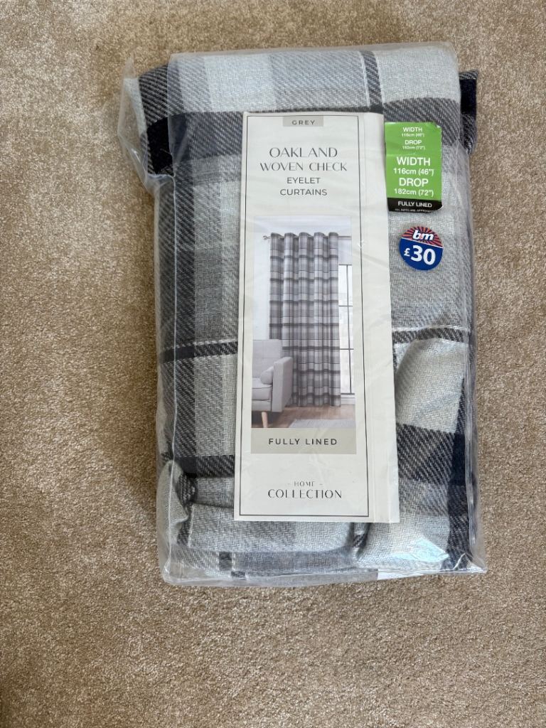 New HOME Collection Oakland Woven Check Eyelet Curtains - Grey, Fully Lined