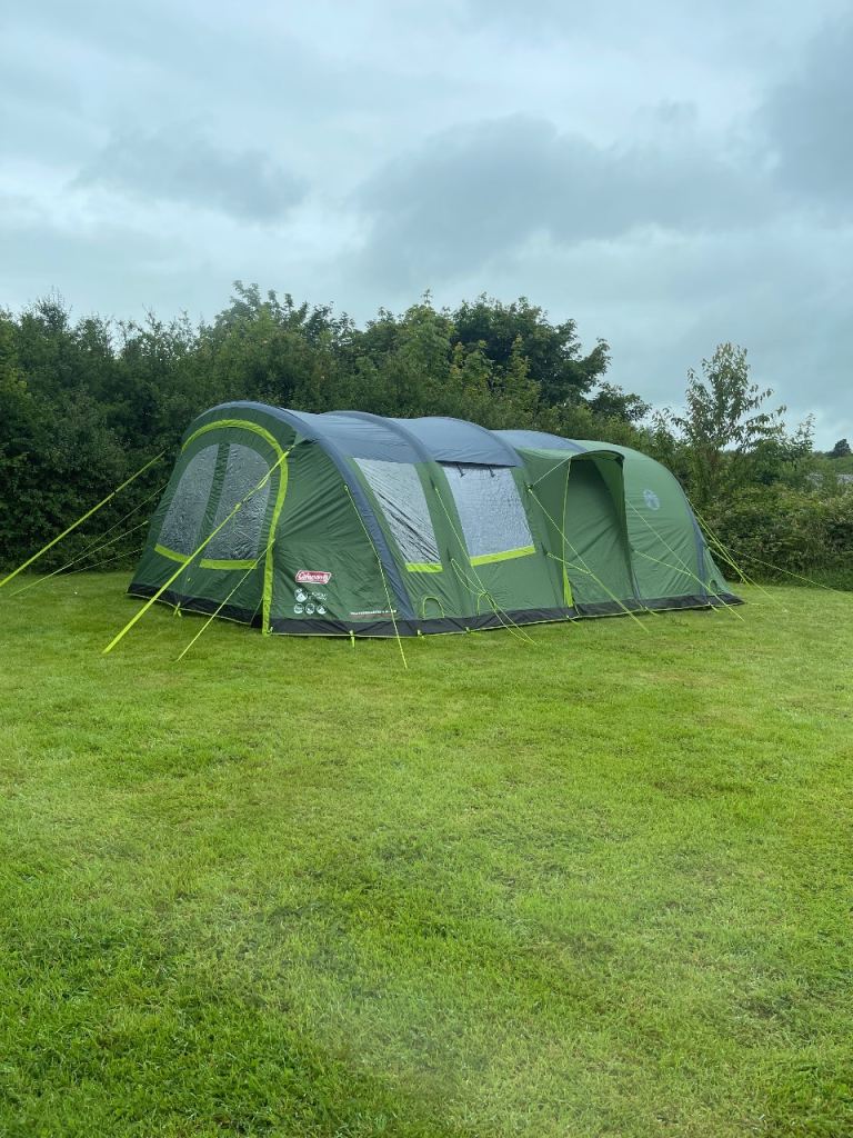 Family air tent