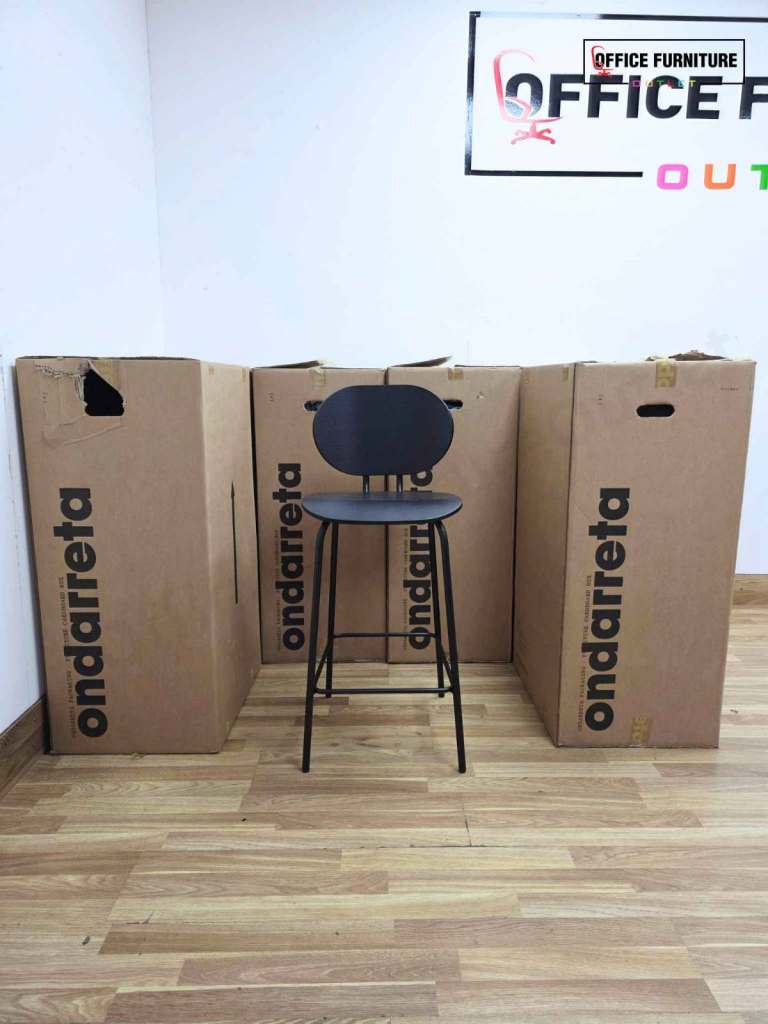 Ondarreta Hari H65 Stool – Designer Bar / Counter Stool
