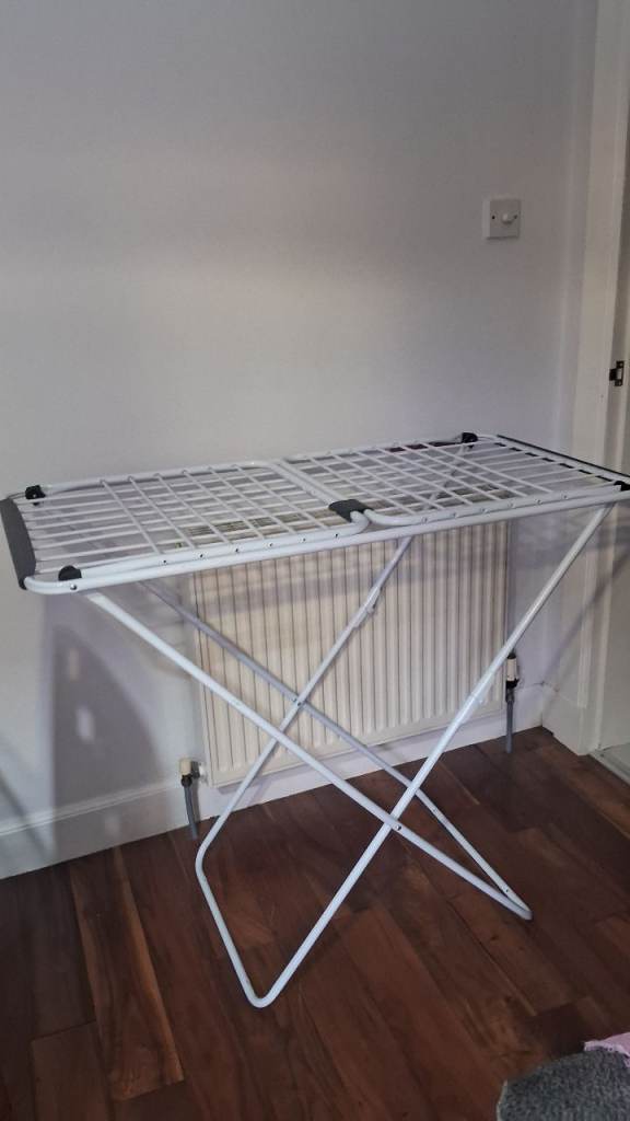 White Metal Clothes Airer - Foldable & Good Condition