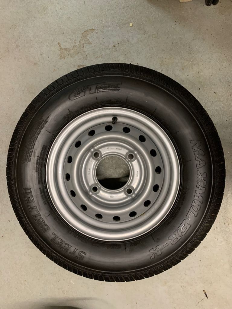 STARCO 4.5Jx13 trailer wheel with tyre- unused