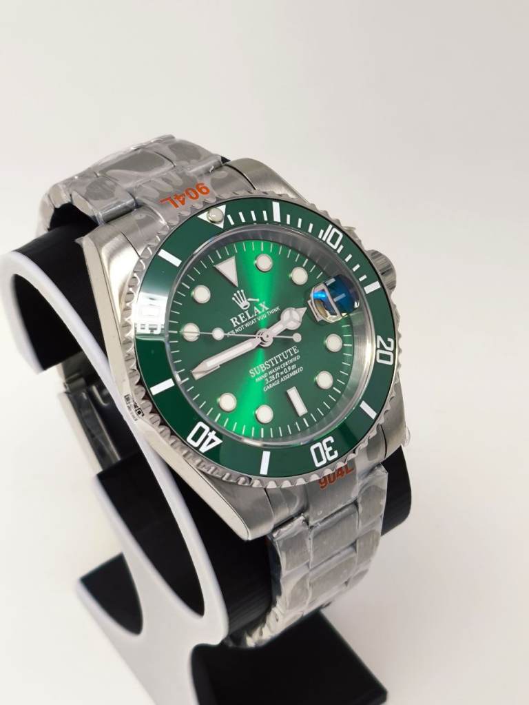 Custom Divers Watch 'Relax' Dialed Seiko NH35 automatic