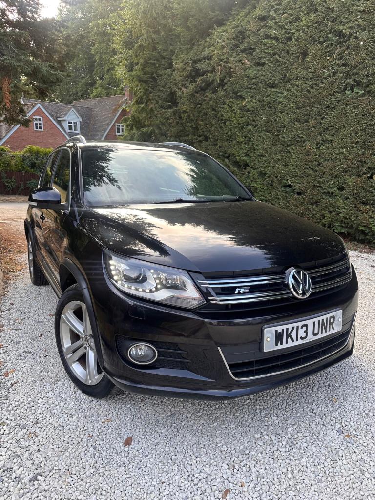 2013 Volkswagen Tiguan 2.0 TDi BlueMotion Tech R-Line 5dr DSG ESTATE Diesel Automatic