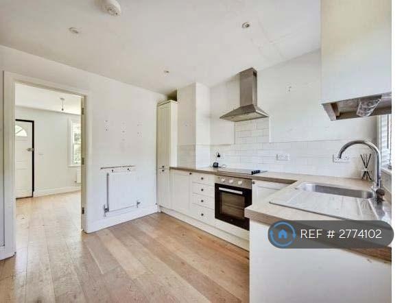 2 bedroom house in Old Road, Wateringbury, Maidstone, ME18 (2 bed) (#2774102)