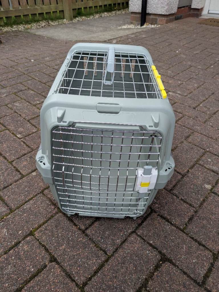 Pet carrier