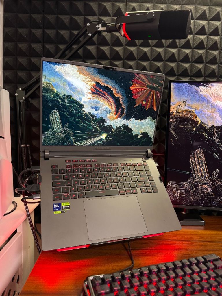 ASUS ROG Strix G16 Gaming Laptop