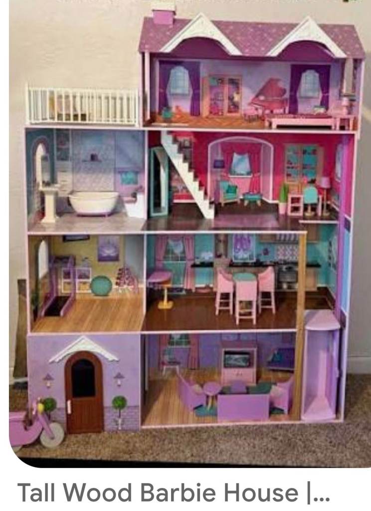 Barbie dream house 